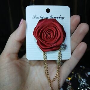 Gold Tone Flower Brooch Pin